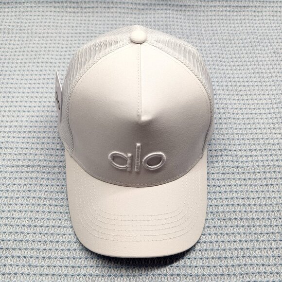 🌞ALO Yoga Summer Baseball Cap | UV Protection & Ventilated Crown | Beach & Tenn - Picture 1 of 5